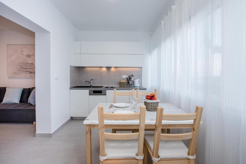 Apartman Karlo